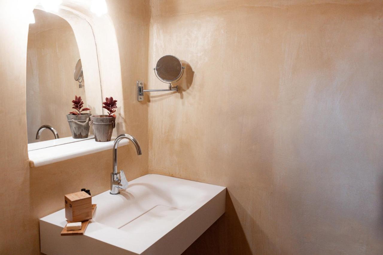 Xaraki Traditional Houses Folégandros エクステリア 写真